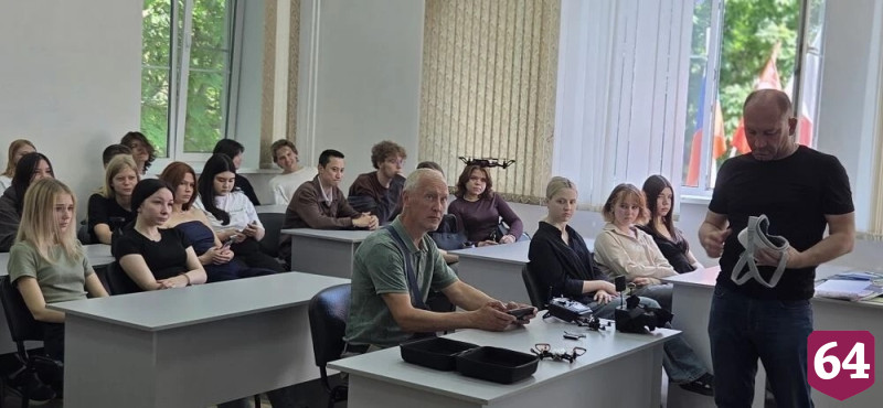 Саратовских студентов заинтересовали беспилотной авиацией